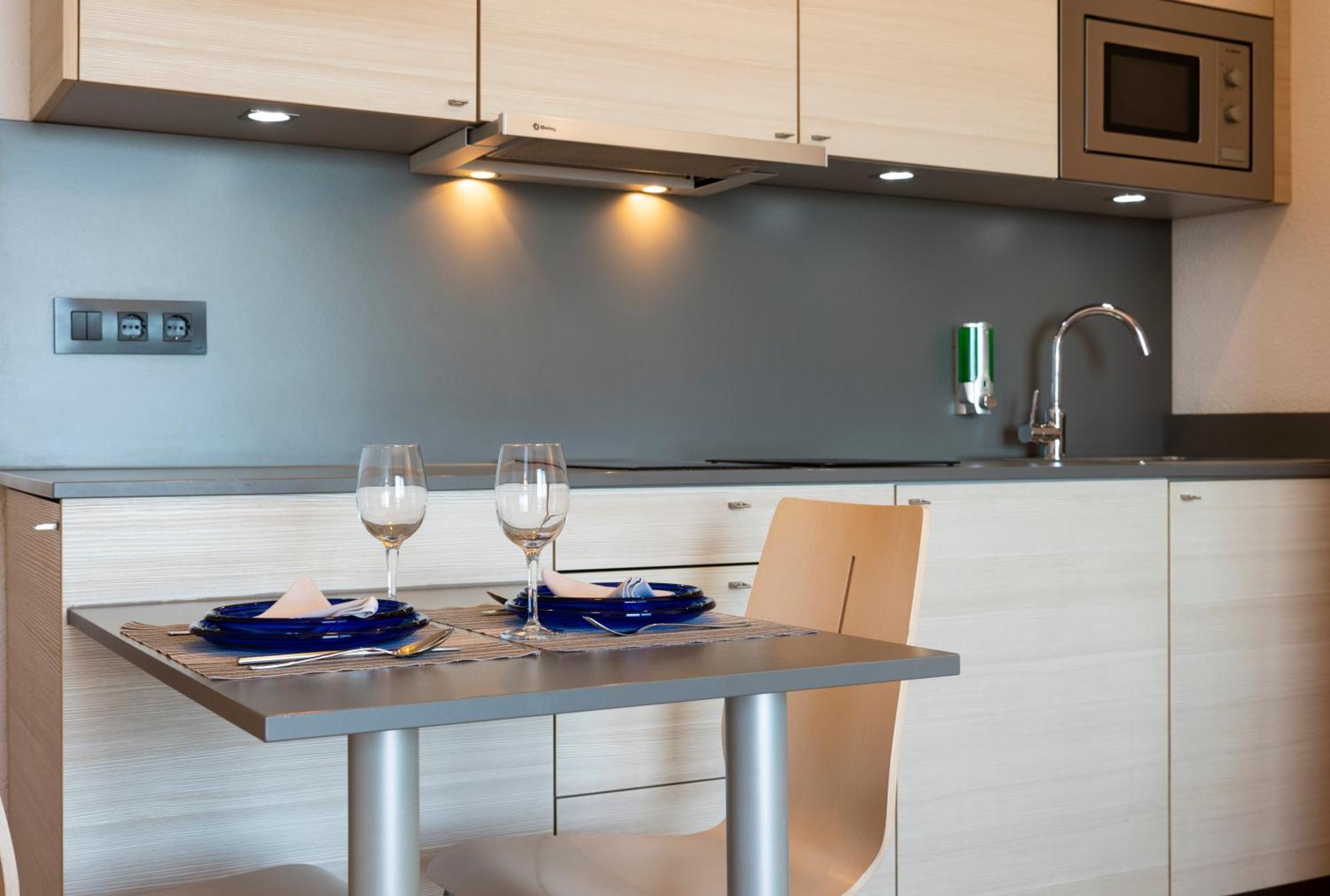 Almirall Apartaments Lloret de Mar Eksteriør billede
