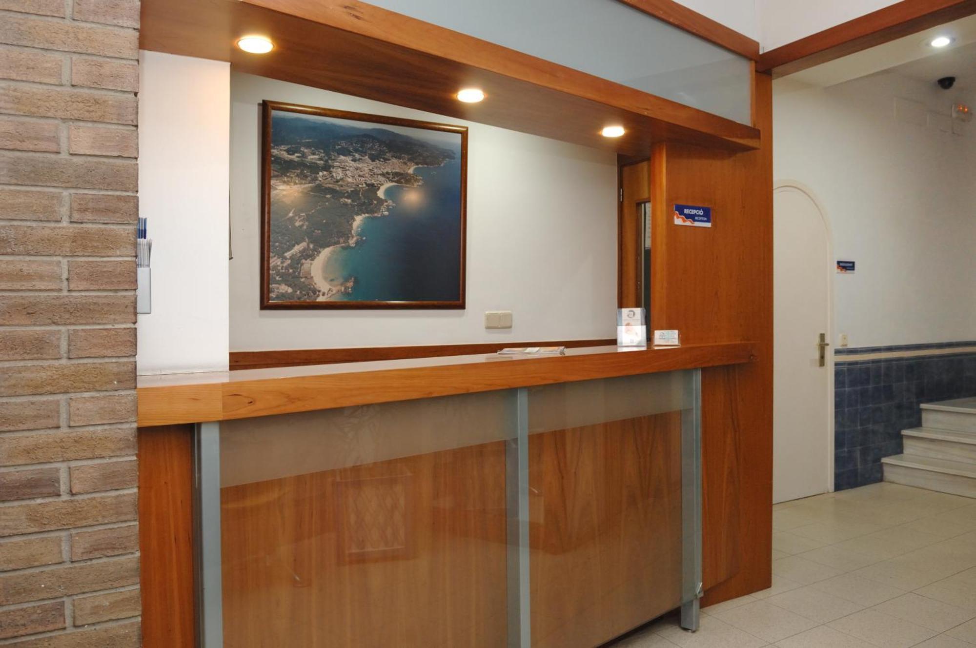 Almirall Apartaments Lloret de Mar Eksteriør billede